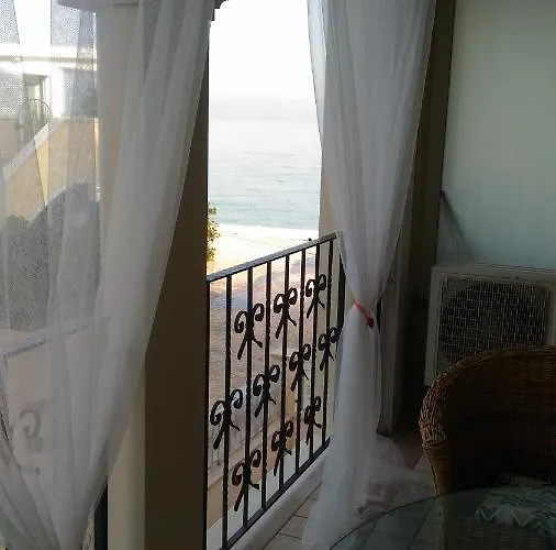 Amare Il Mare 公寓 雷卡纳蒂港